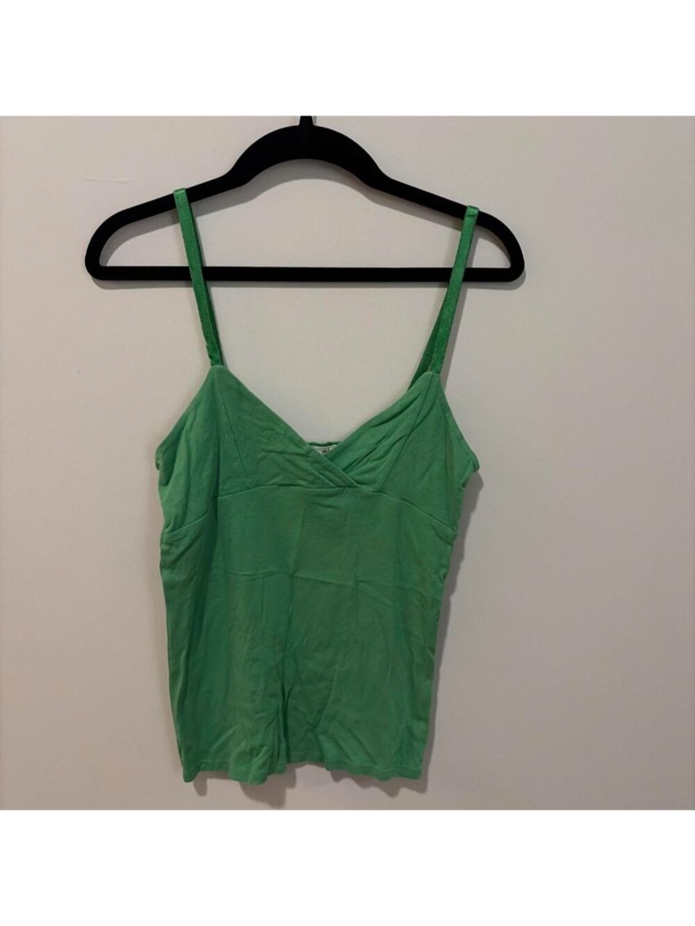 Green matching summer set. Top size: XS Bottom size: XXS STRETCHY MATERIAL*